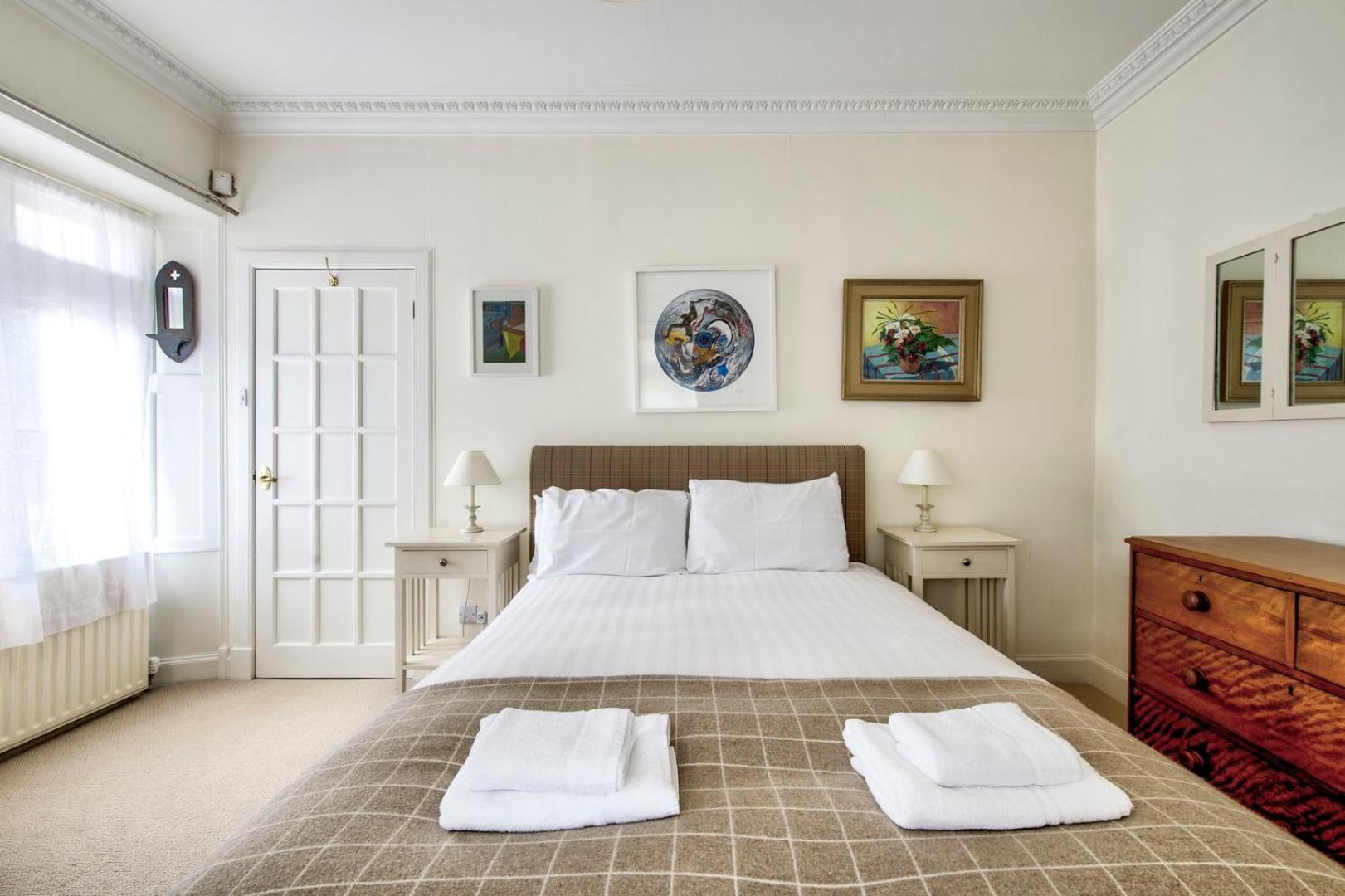 Guestready - Classic Charm Near Holyrood Park Édimbourg Extérieur photo